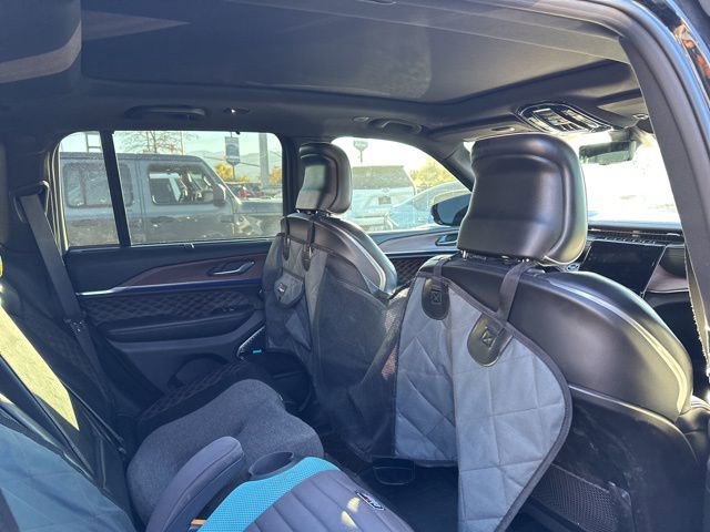 Used 2022 Jeep Grand Cherokee Summit w/ Adv Protech Group IV image 21