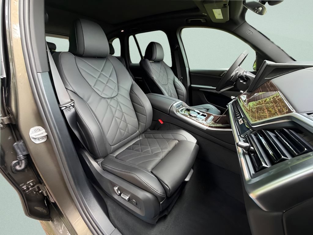 New 2026 BMW X5 xDrive40i AWD/4WD image 23