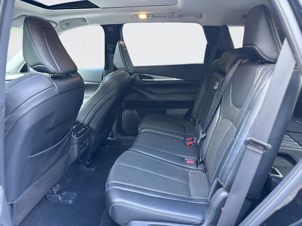 Used 2023 INFINITI QX60 Luxe w/ Cargo Package AWD/4WD image 24