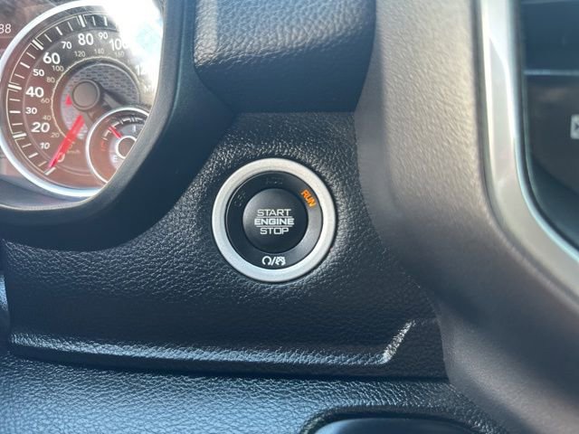 Used 2022 RAM 1500 Lone Star AWD/4WD image 18