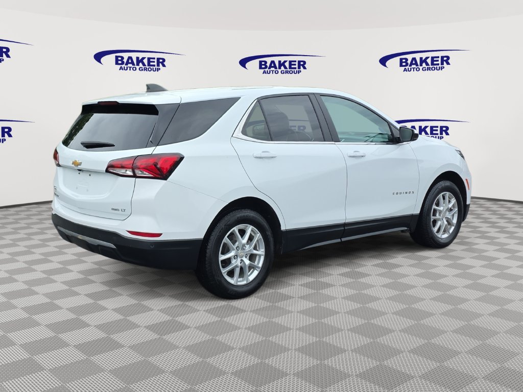 Used 2024 Chevrolet Equinox LT AWD/4WD image 5