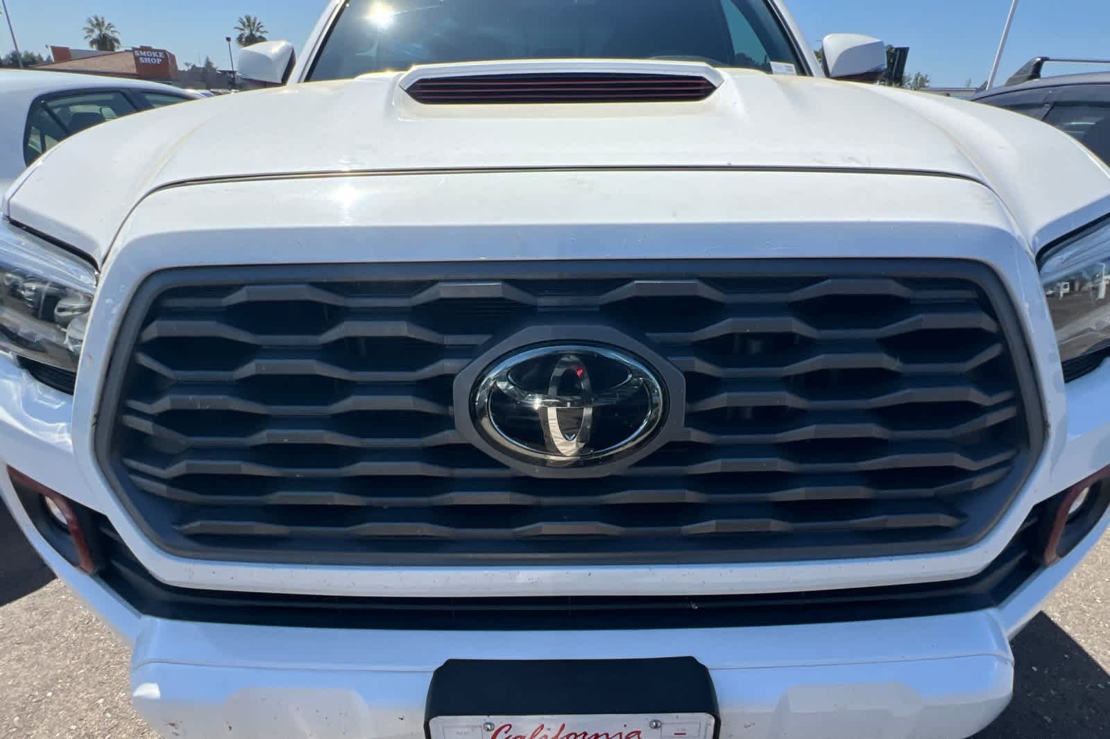 Used 2021 Toyota Tacoma TRD Sport w/ Technology Package AWD/4WD image 12