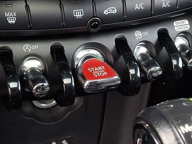 Used 2018 MINI Cooper S FWD image 19