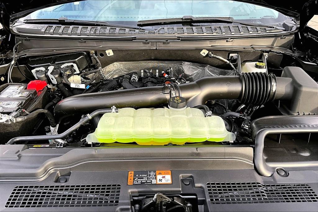 New 2025 Ford Expedition Max Active image 13