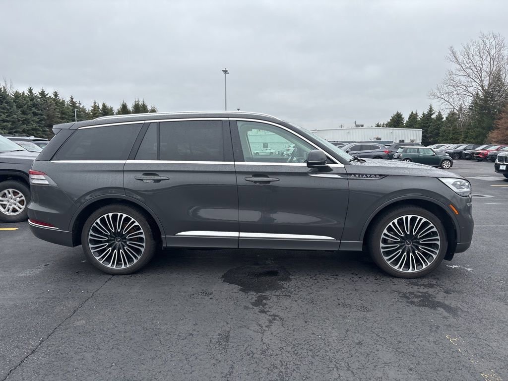 Used 2024 Lincoln Aviator Black Label w/ Dynamic Handling Package AWD/4WD image 4