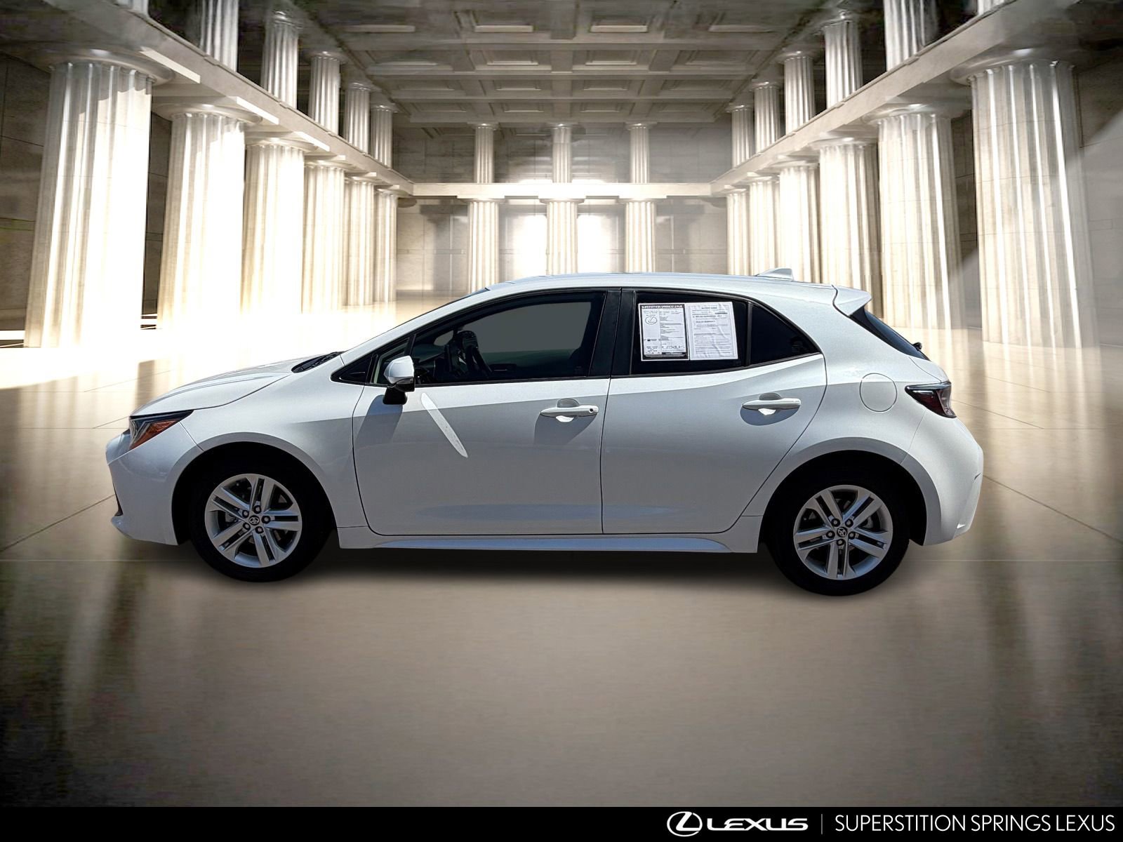 Used 2021 Toyota Corolla SE w/ SE Preferred Package image 8