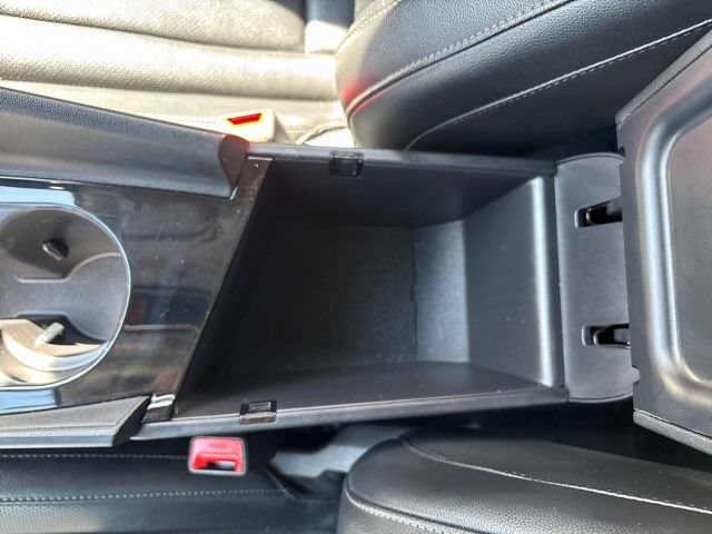 Used 2024 Hyundai Elantra Limited FWD image 34