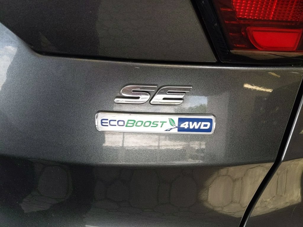 Used 2019 Ford Escape SE AWD/4WD image 9
