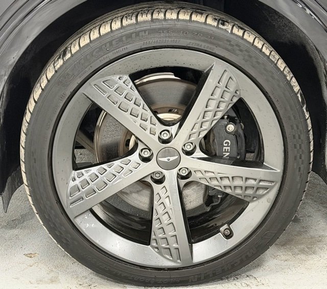 Used 2024 Genesis GV70 3.5T Sport w/ Sport Prestige Package image 7