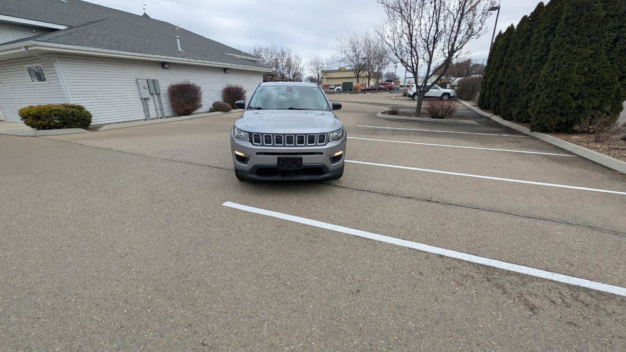 Used 2018 Jeep Compass Sport image 8