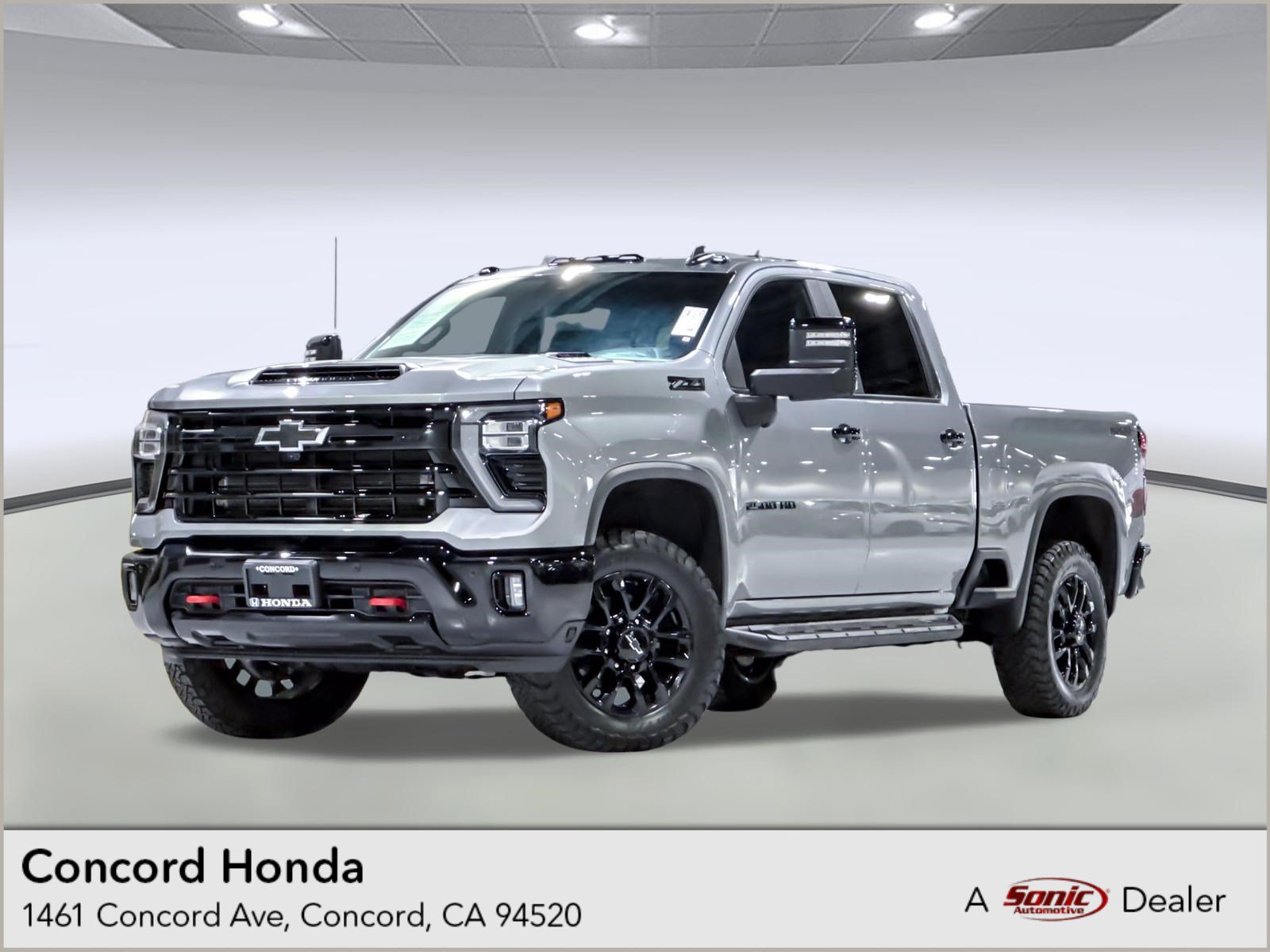 Used 2026 Chevrolet Silverado 2500 LT w/ Trail Boss Package AWD/4WD image 1