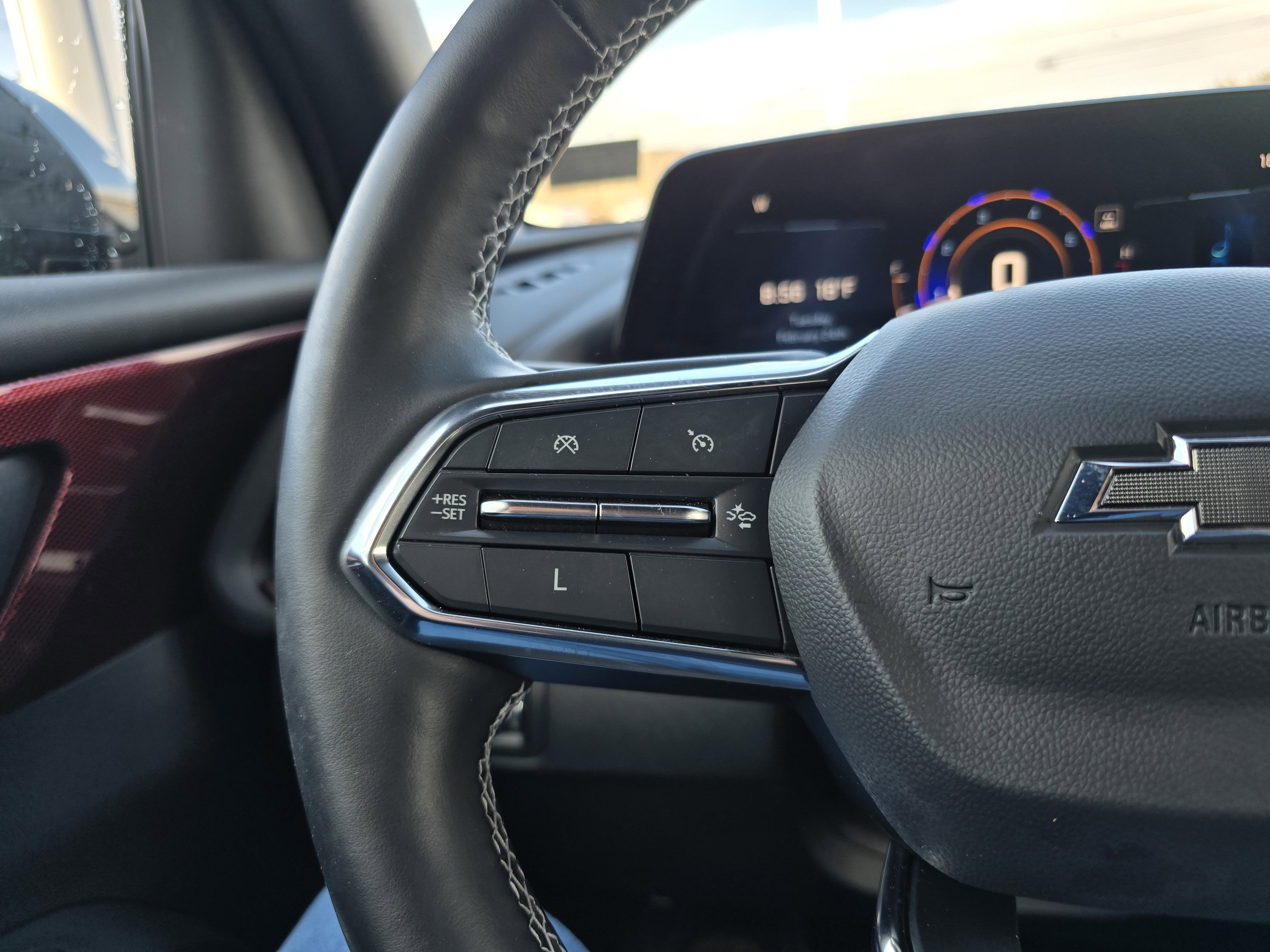 Used 2024 Chevrolet Traverse Z71 image 19