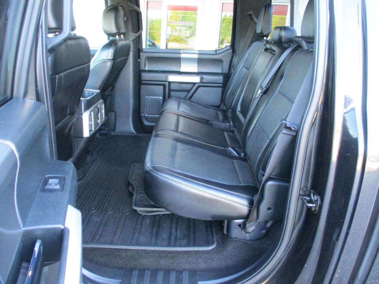 Used 2015 Ford F150 Lariat image 19