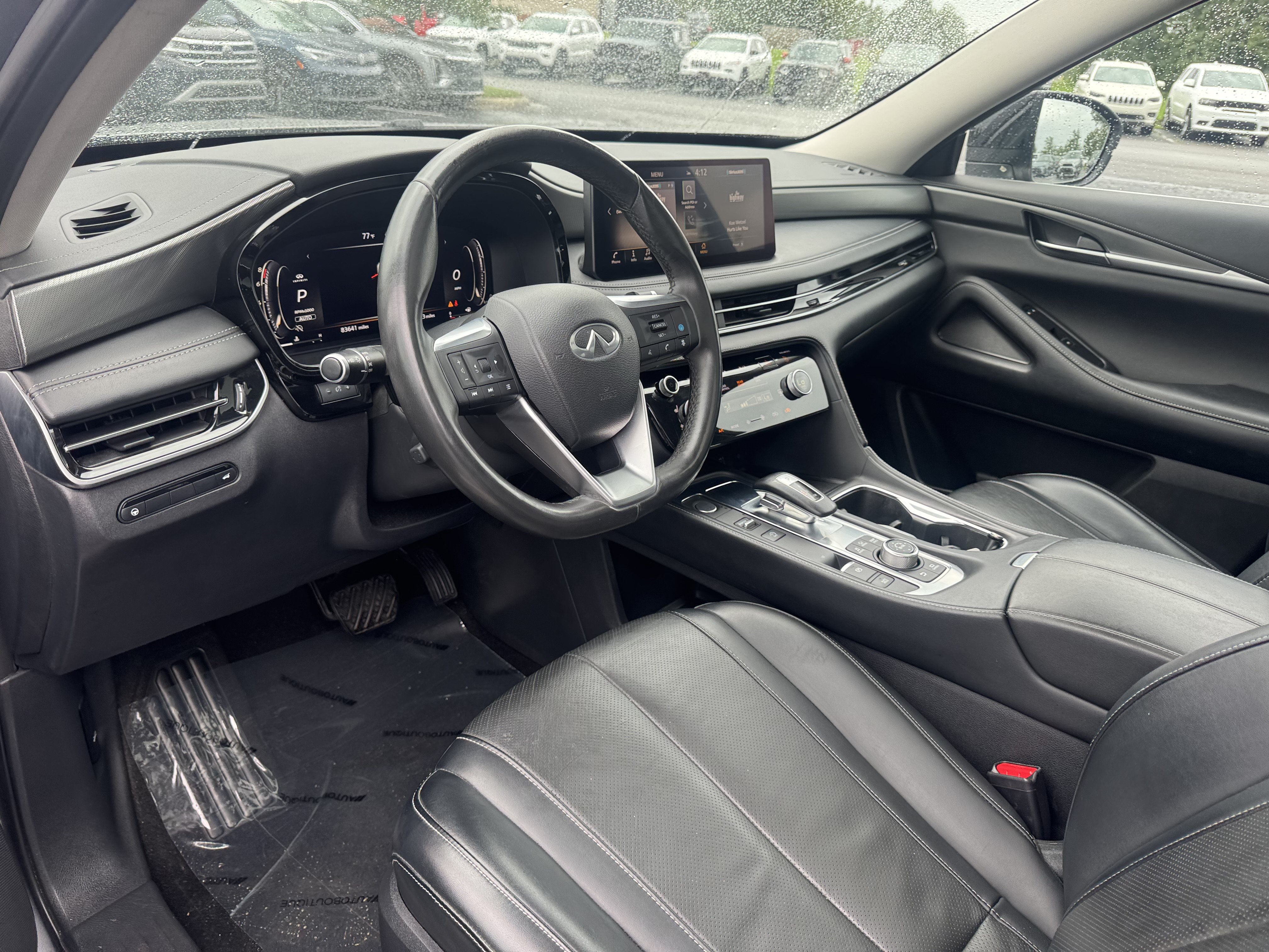 Used 2023 INFINITI QX60 Luxe AWD/4WD image 9