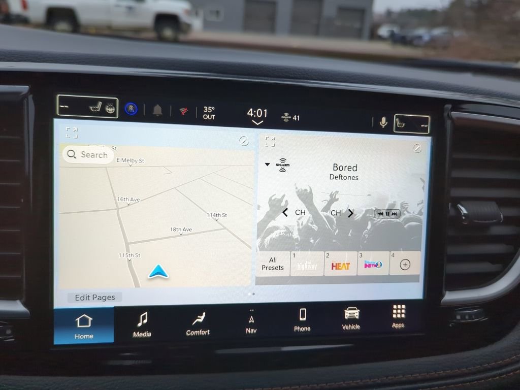 New 2026 Chrysler Pacifica Pinnacle w/ Trailer Tow Group image 12