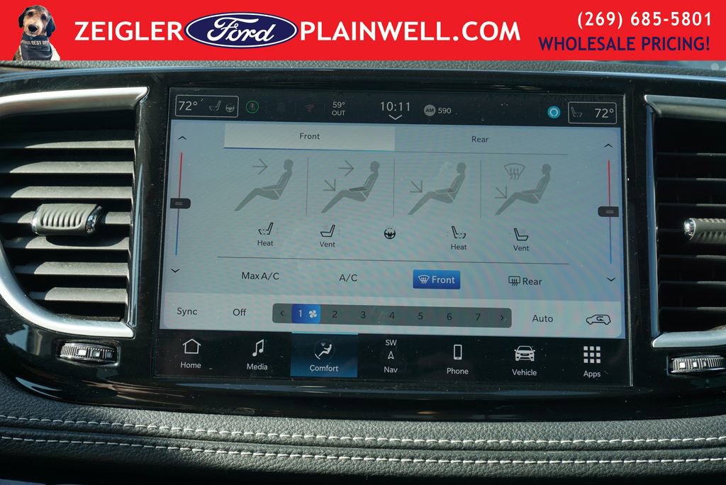Used 2024 Chrysler Pacifica Limited FWD image 25