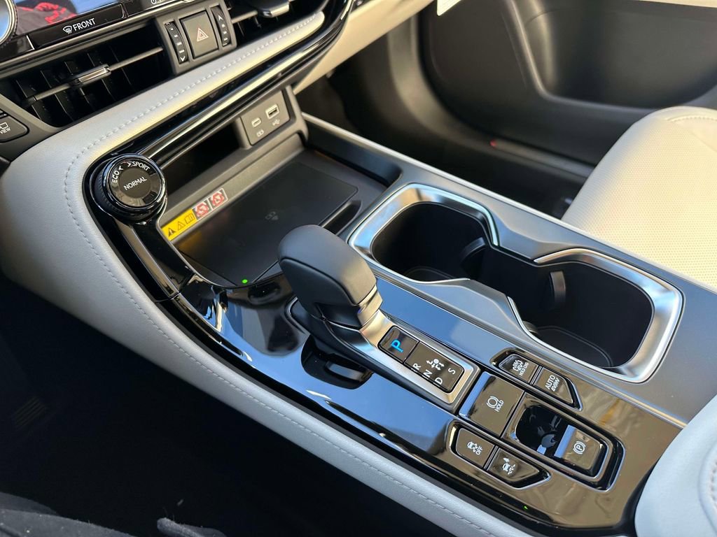 New 2026 Lexus NX 450h+ AWD w/ Luxury Package image 27