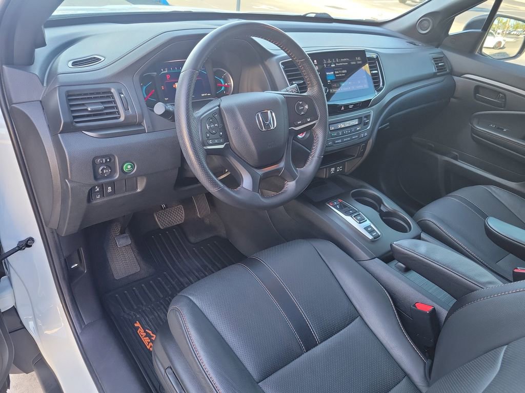 Certified 2022 Honda Pilot TrailSport image 25