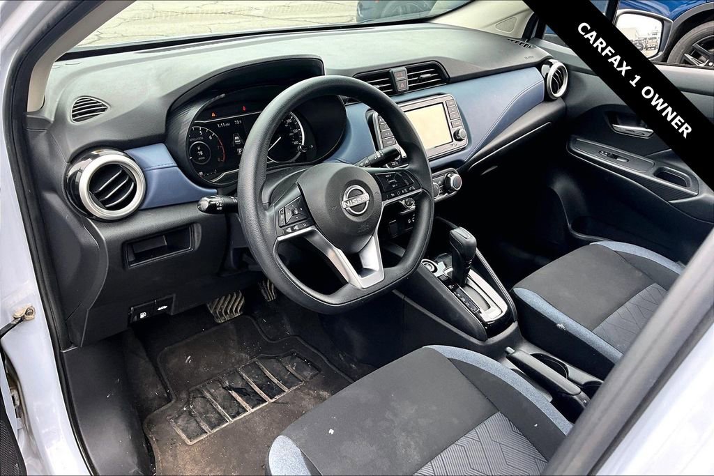Used 2024 Nissan Versa SV w/ Trunk Package FWD image 17