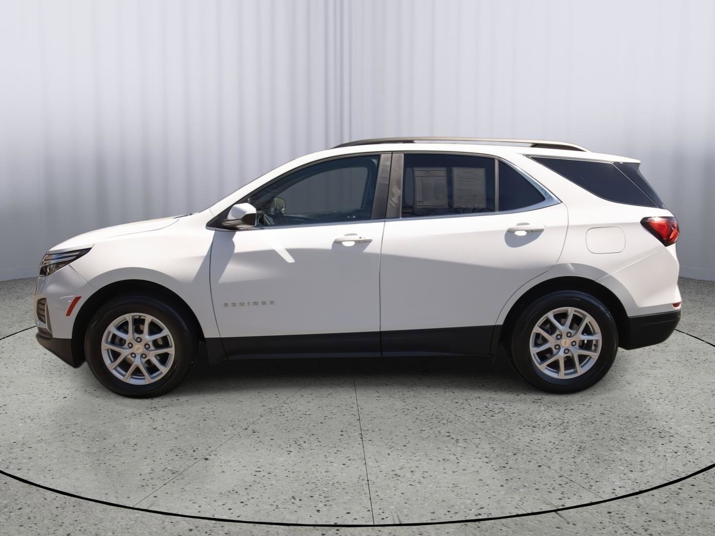 Used 2024 Chevrolet Equinox LT AWD/4WD image 19