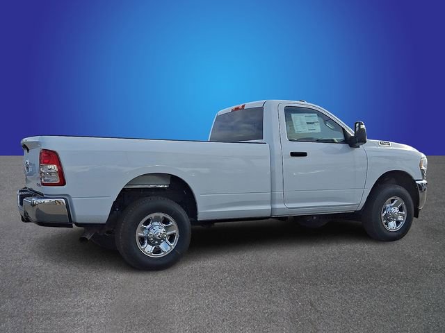 Used 2024 RAM 2500 Tradesman w/ Chrome Appearance Group image 4