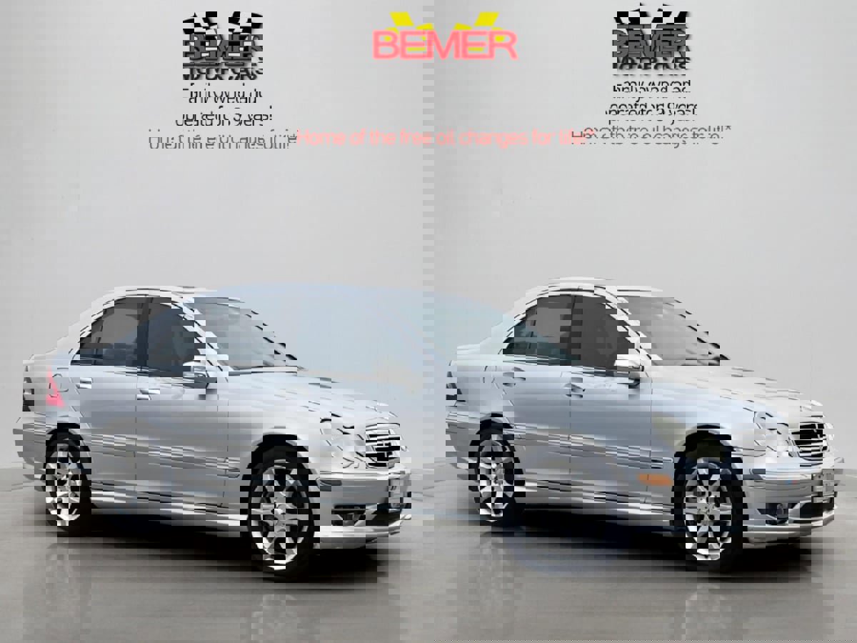 Used 2007 Mercedes-Benz C 230 Sedan image 7