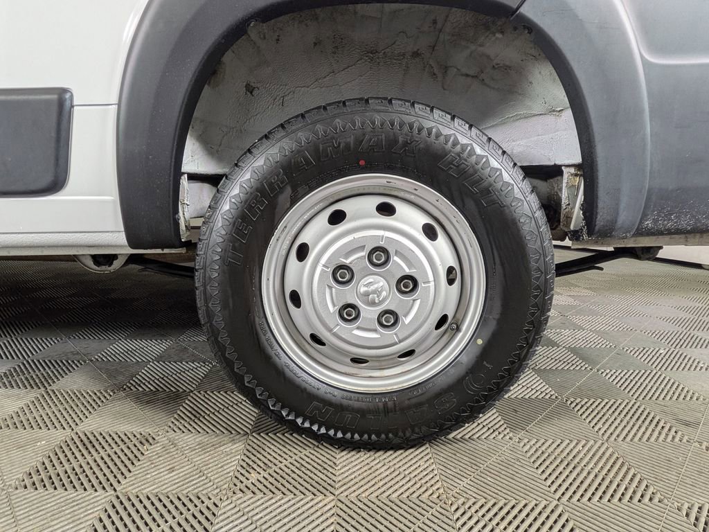 Used 2021 RAM ProMaster 2500 image 12
