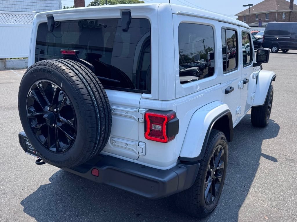Certified 2025 Jeep Wrangler Unlimited Sahara w/ Safety Group AWD/4WD image 7