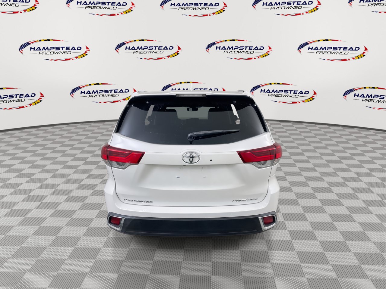 Used 2019 Toyota Highlander Limited AWD/4WD image 7