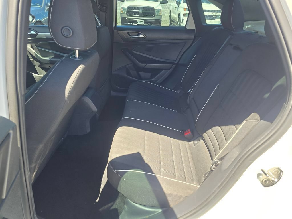 Used 2023 Volkswagen Jetta Sport FWD image 14