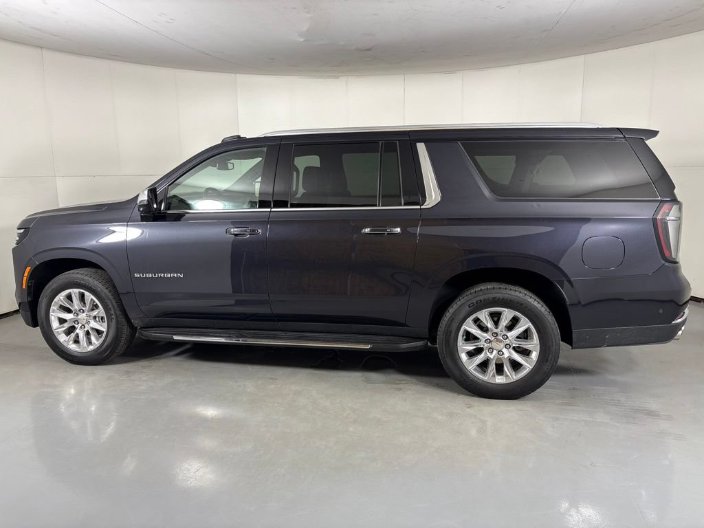 Certified 2025 Chevrolet Suburban Premier AWD/4WD image 6