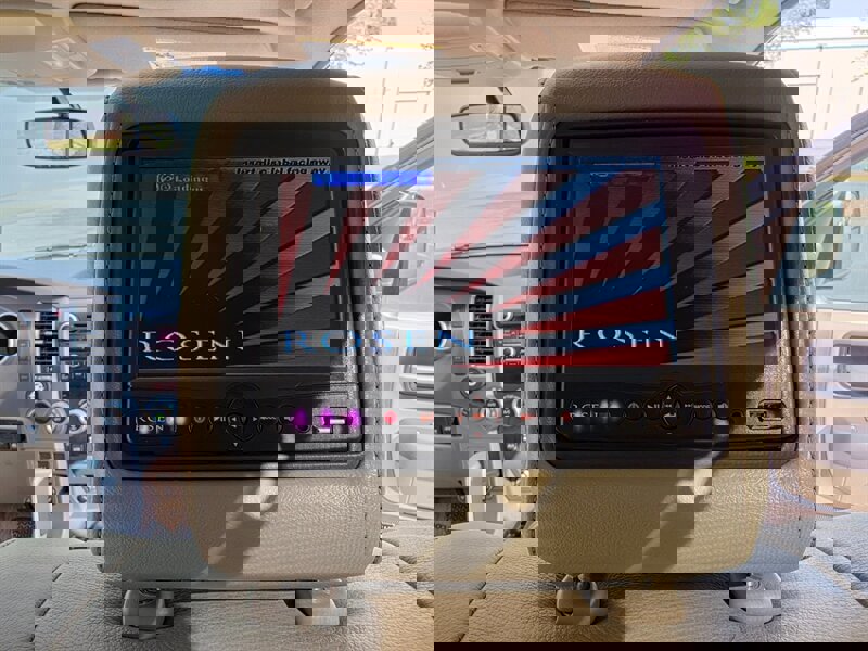 Used 2011 Toyota Sequoia Limited AWD/4WD image 48