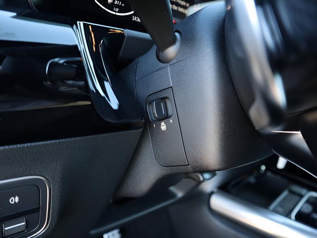 New 2026 Mercedes-Benz GLA 35 AMG 4MATIC image 39