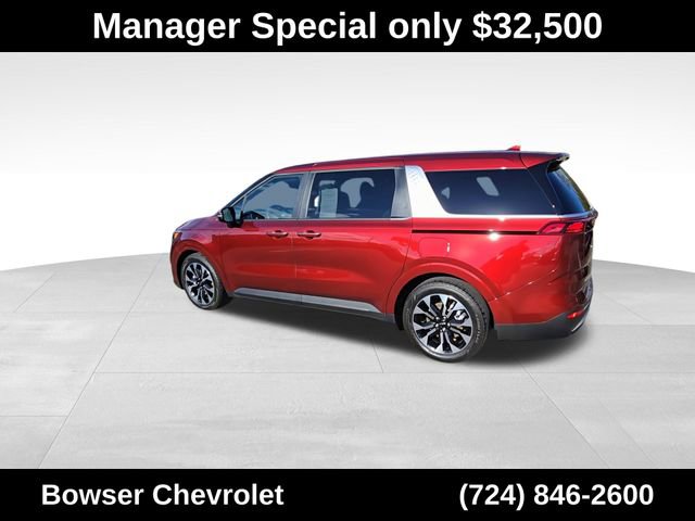 Used 2024 Kia Carnival EX image 6