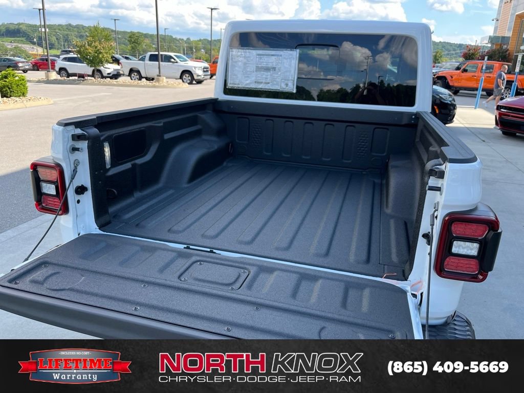 New 2026 Jeep Gladiator Rubicon AWD/4WD image 19