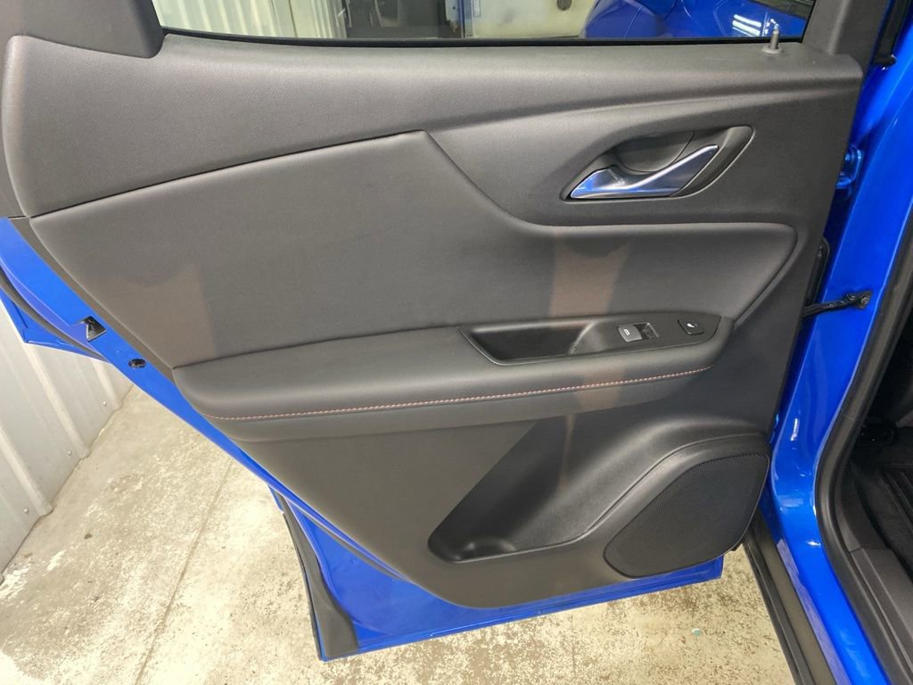 Certified 2025 Chevrolet Blazer RS w/ Enhanced Convenience Package image 32