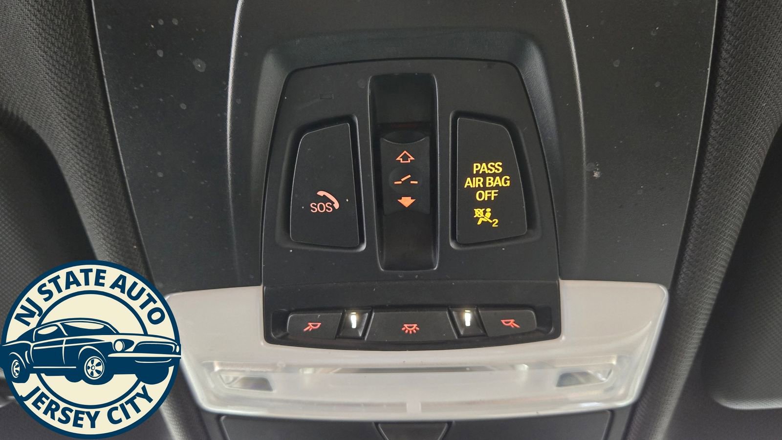 Used 2017 BMW X6 xDrive50i w/ Executive Package image 23