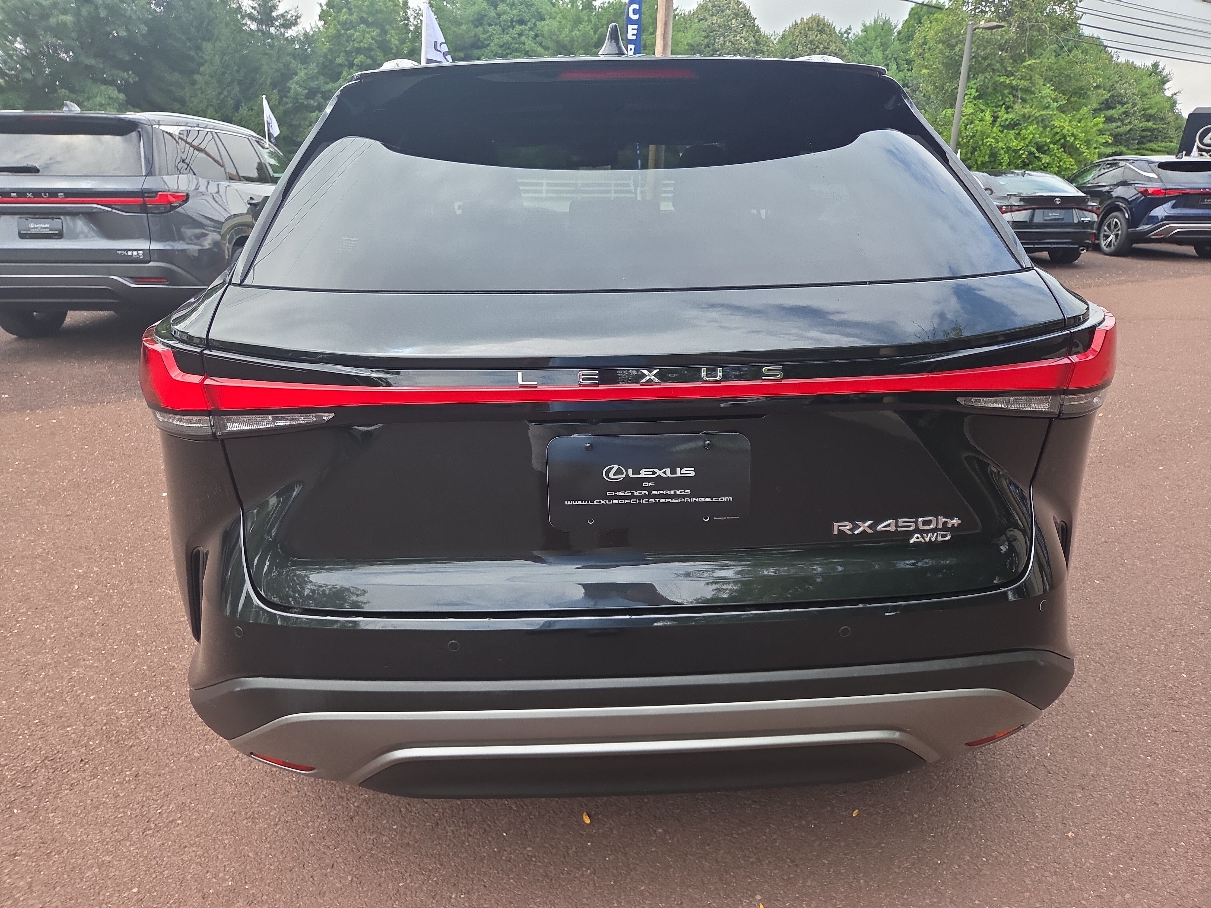 Certified 2025 Lexus RX 450h AWD w/ Convenience Package image 4