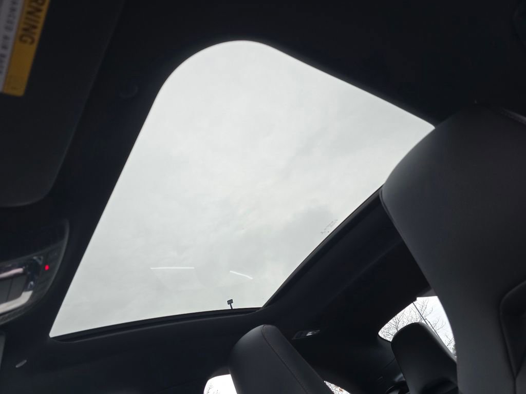 Certified 2023 Mercedes-Benz CLA 250 4MATIC image 3