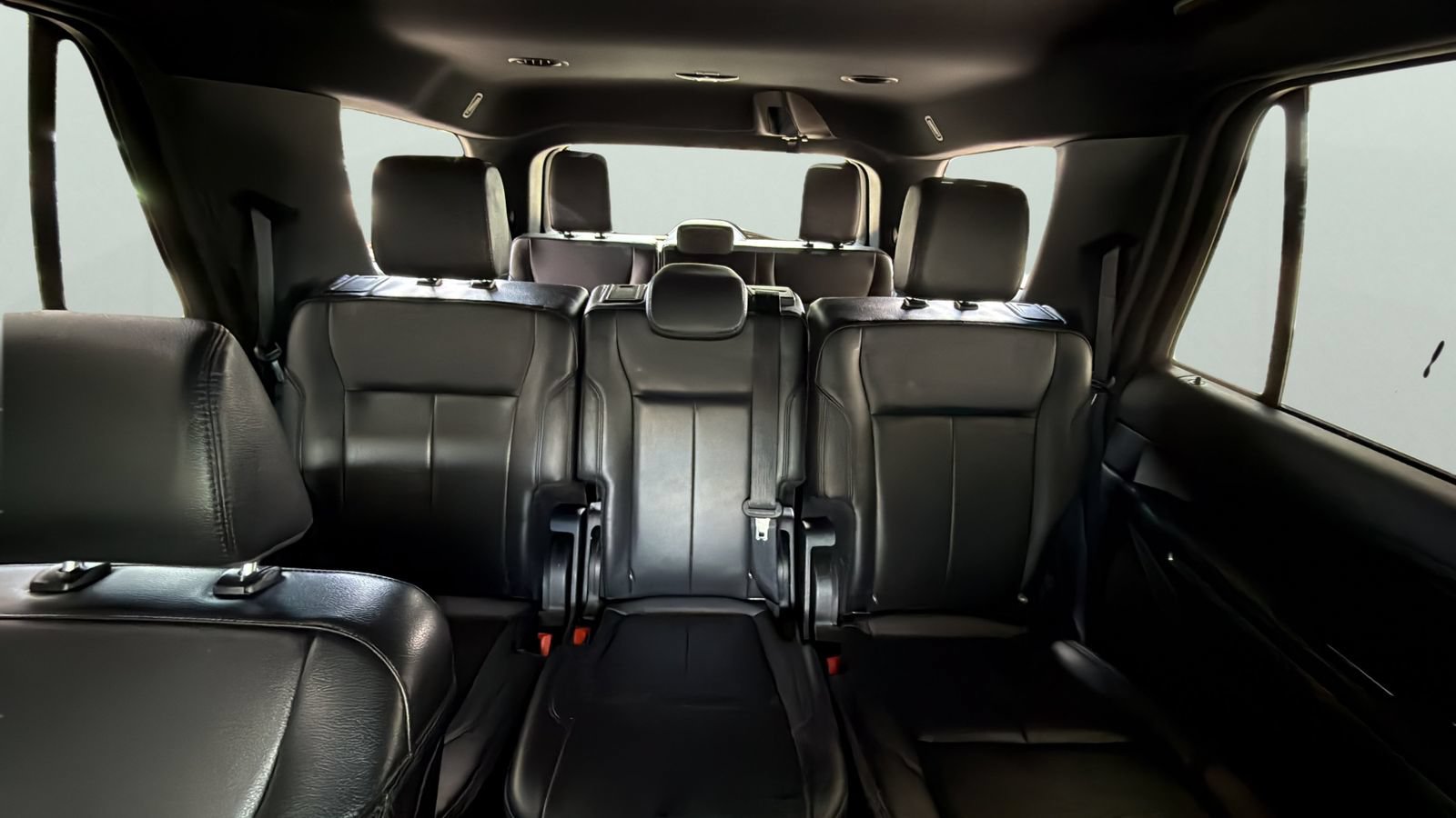Used 2021 Ford Expedition XLT RWD image 25