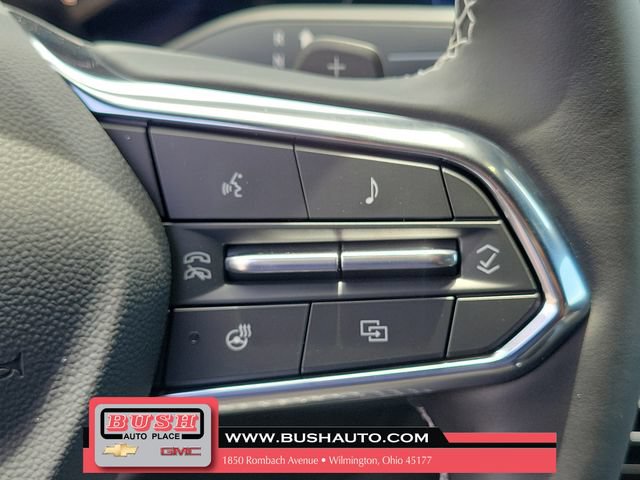 New 2026 Chevrolet Traverse LT w/ Driver Confidence Package FWD image 25