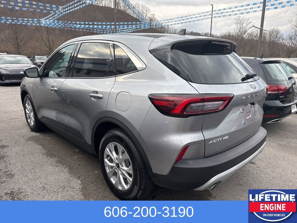 Used 2024 Ford Escape Active w/ Cold Weather Package image 8