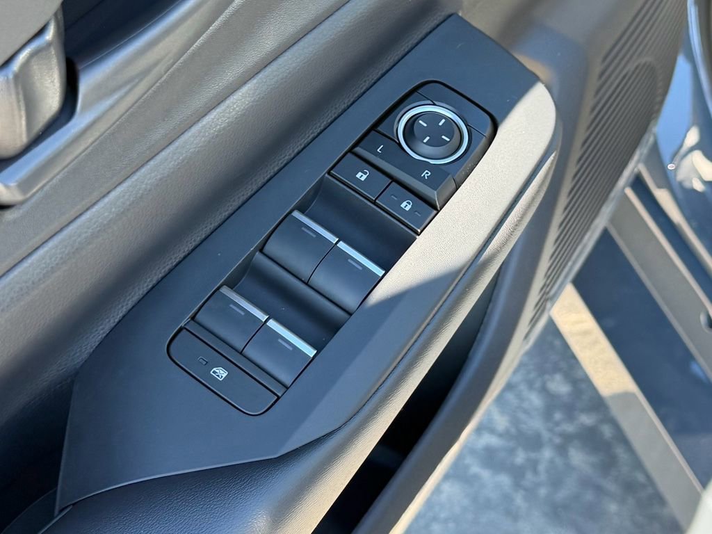 New 2026 Toyota Prius Plug-In Hybrid image 16