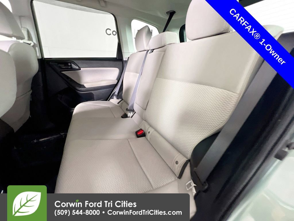 Used 2017 Subaru Forester 2.5i Premium image 27
