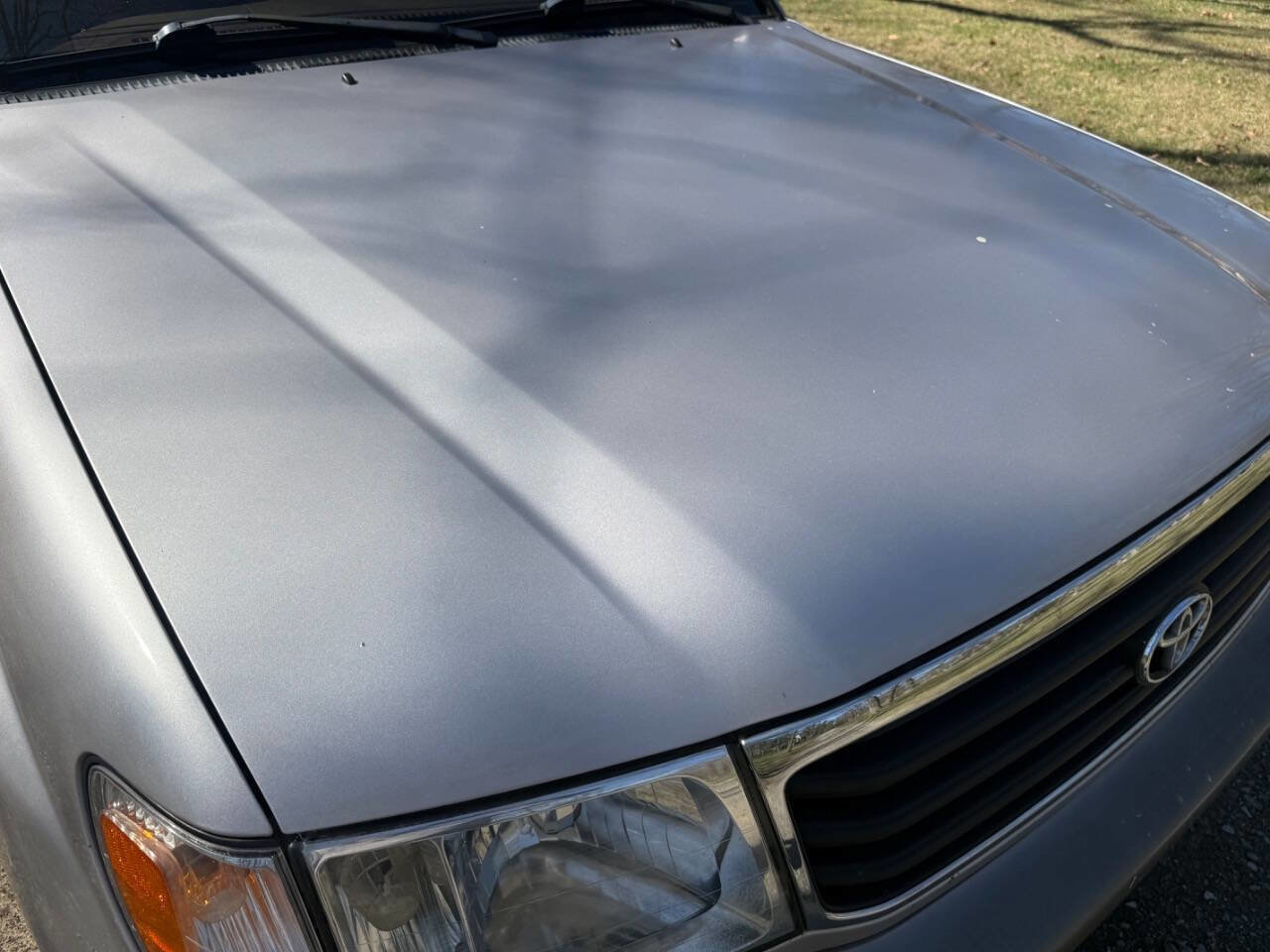 Used 2001 Toyota Land Cruiser image 25