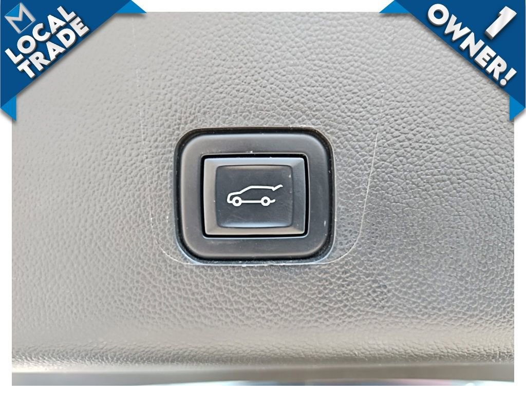 Used 2021 Chevrolet Traverse LT w/ LT Premium Package AWD/4WD image 30