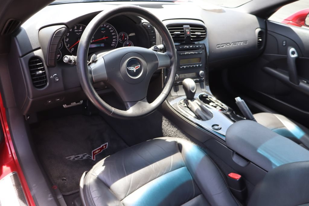 Used 2008 Chevrolet Corvette Coupe RWD image 5