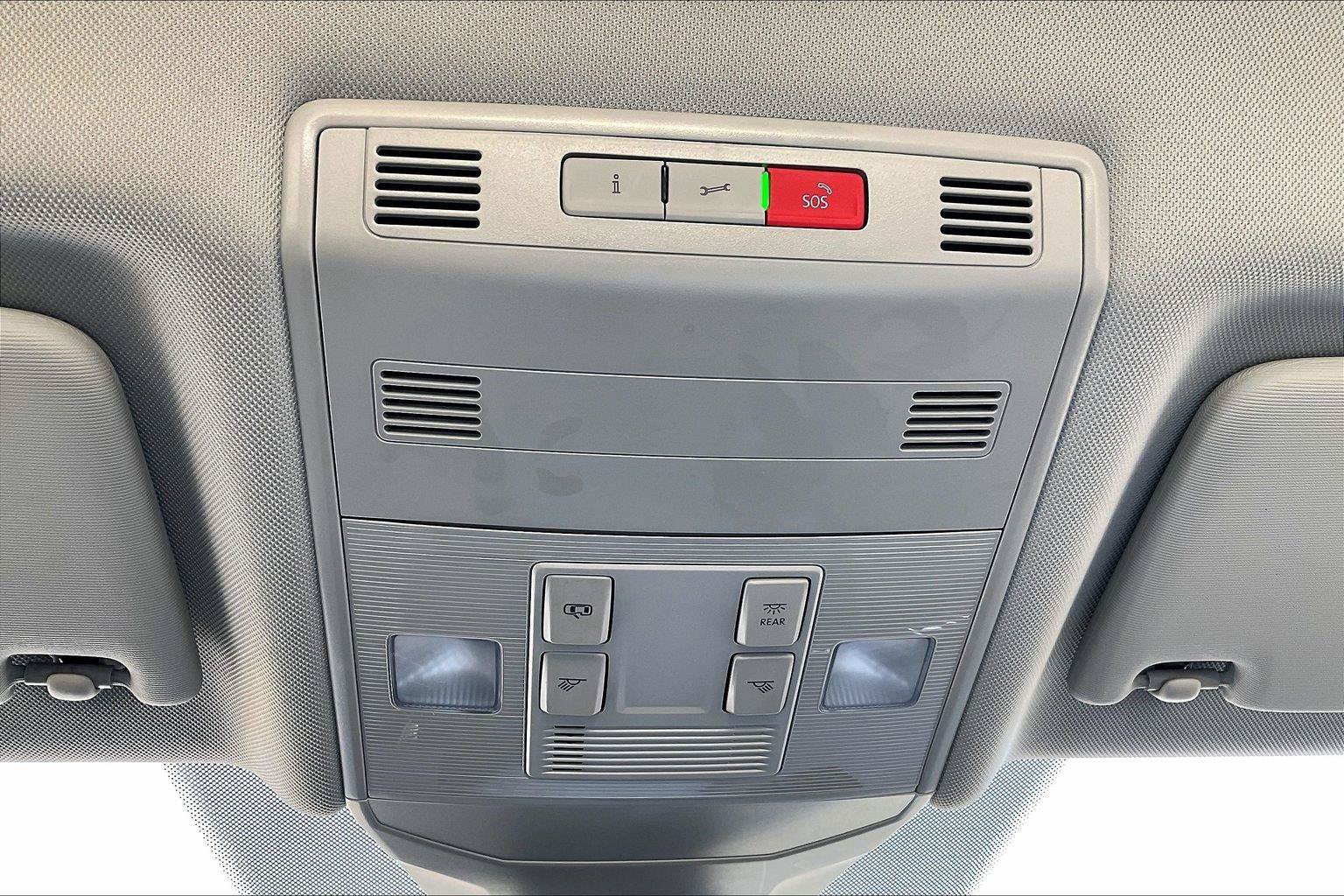 Used 2025 Volkswagen Jetta S FWD image 35