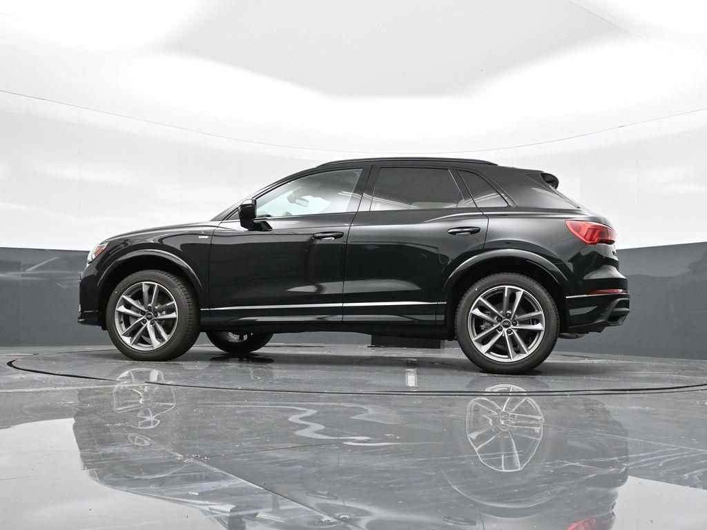 New 2025 Audi Q3 2.0T Premium image 25