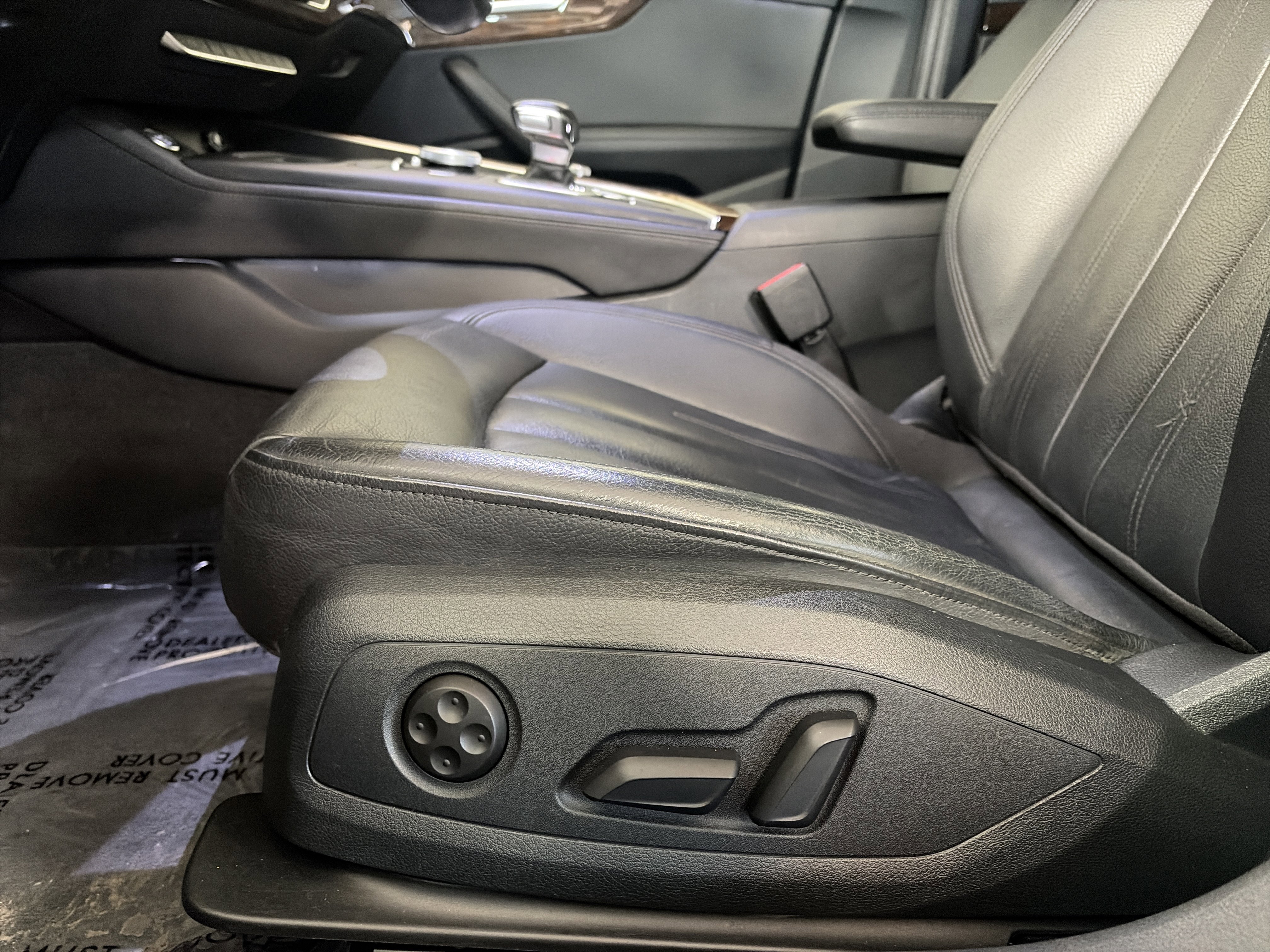 Used 2019 Audi A4 2.0T Premium Plus w/ Premium Plus Package image 15